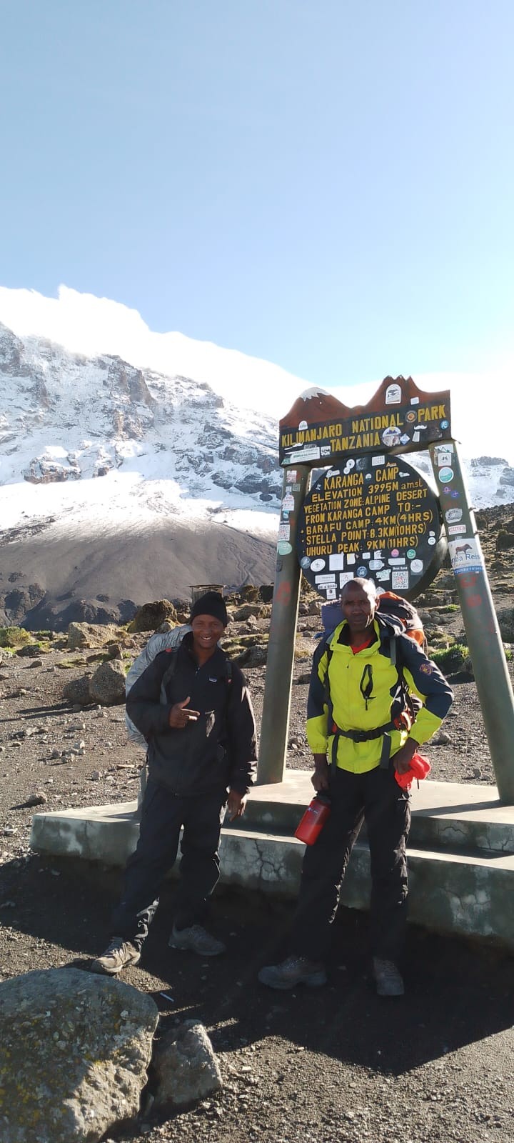 Climbing mount kilimanjaro trekking hiking active adventures epic tours safaris yha kenya travel mountain adventures tanzania tours 12 1