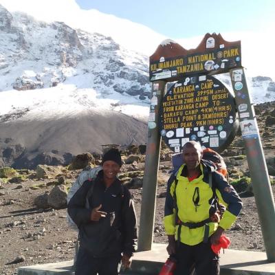 Climbing mount kilimanjaro trekking hiking active adventures epic tours safaris yha kenya travel mountain adventures tanzania tours 12 1