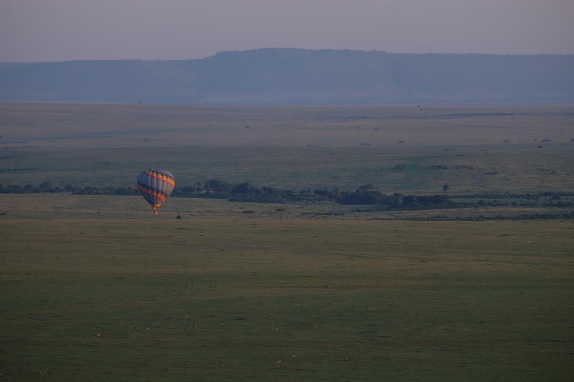 Balloon Safari Ride, Activity Adventure, YHA Kenya Travel Tours And Safaris, Epic Adventure Tours, Africa Safari.